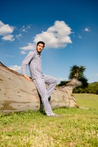 Pijama longo listrado masculino Pijama longo listrado masculino