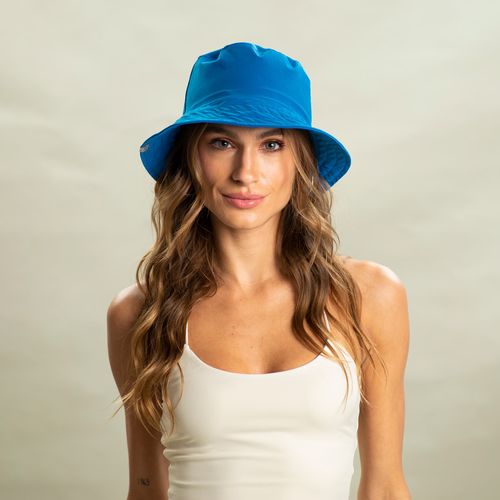 Bucket-Hat-Pacific-Beach-Vivame-Daniela-Tombini