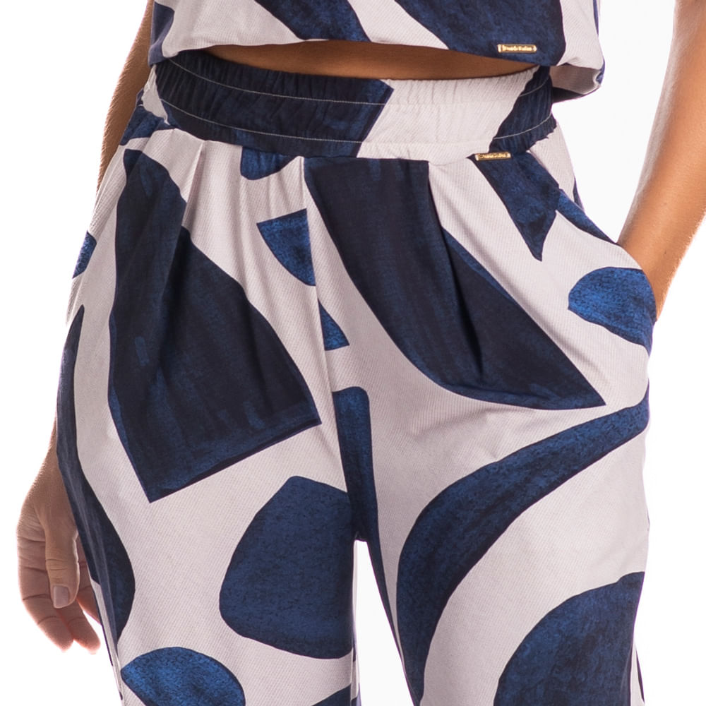 Calça Feminina Com Pregas E Bolso Marítima - Imagem 5 - Mobile