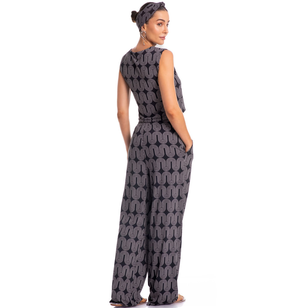 Calça Feminina Com Pregas E Bolso Spina - Imagem 4 - Mobile