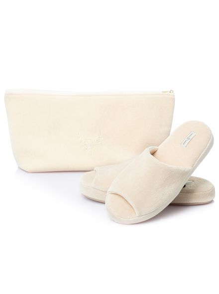 Kit-Chinelo-Com-Necessaire-Easy