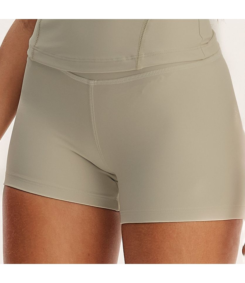 Shorts Curto Essential Shape Align - Imagem 5 - Desktop