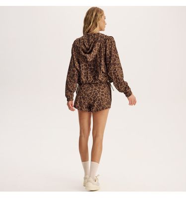 Jaqueta Corta Vento Crop Com Capuz Estampada Wild Vivame - Imagem 4 - Mobile