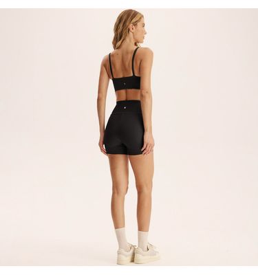 Shorts Curto Essential Shape 7/8 Glow Move - Imagem 4 - Mobile