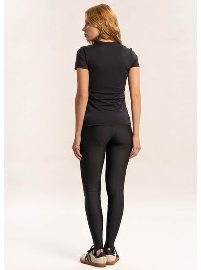 Camiseta Comfort Essence - Imagem 4 - Desktop