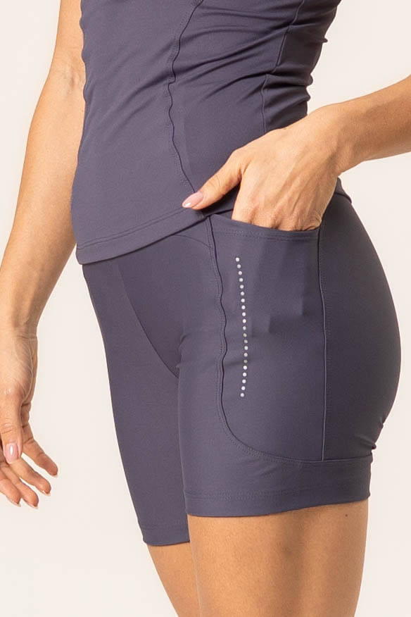 Shorts Médio Slim Shape Com 3 Bolsos Color Elite - Imagem 5 - Mobile