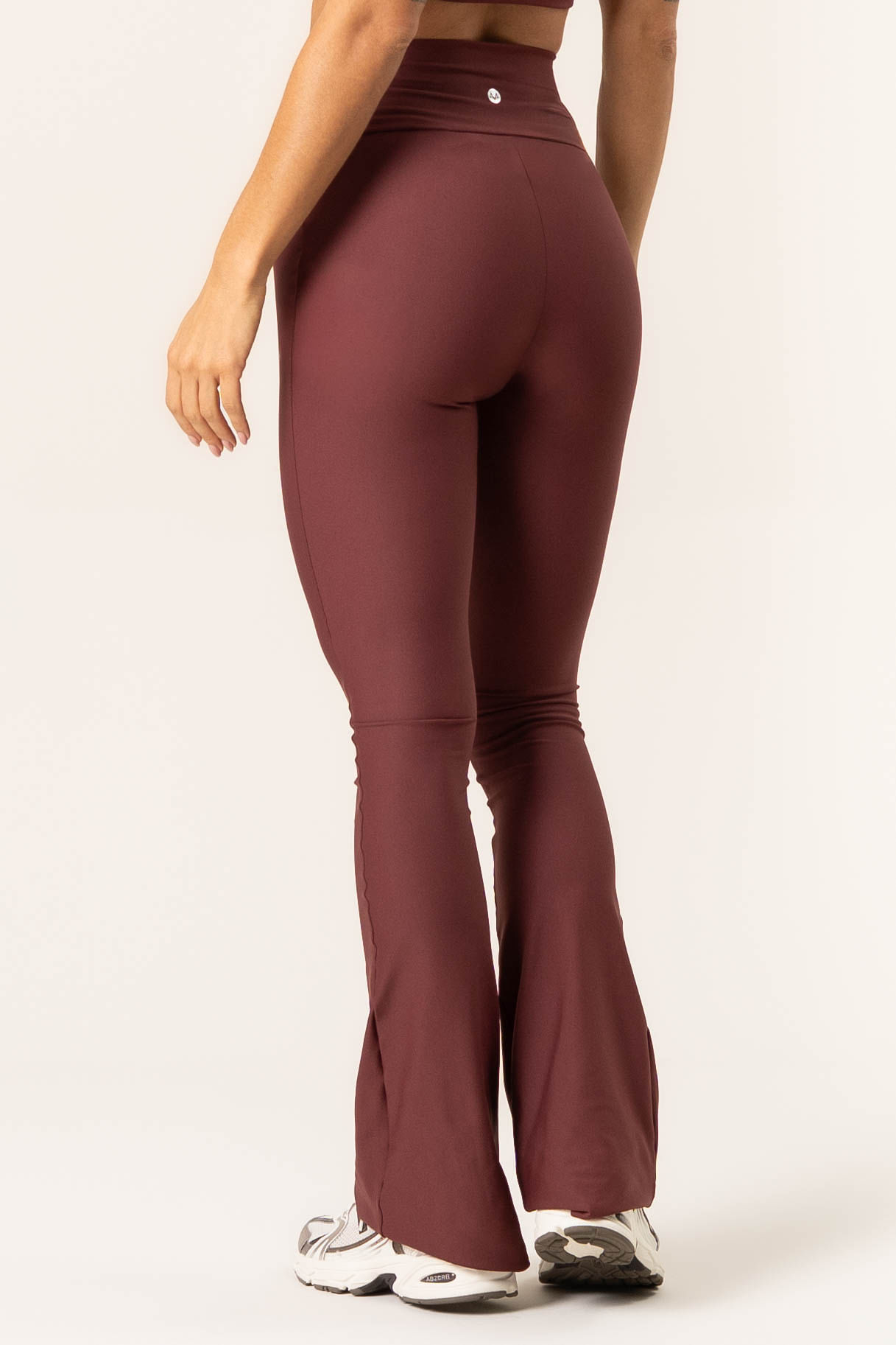 Calça Mini Flare Legging Studio - Imagem 4 - Mobile