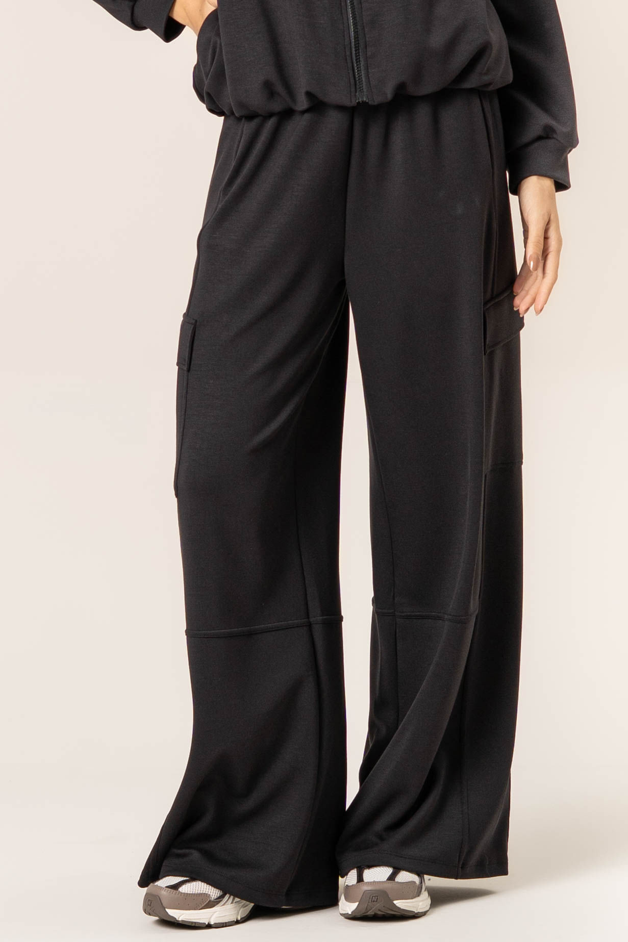 Calça Feminina Cargo Modal Duo Boxy - Imagem 3 - Mobile
