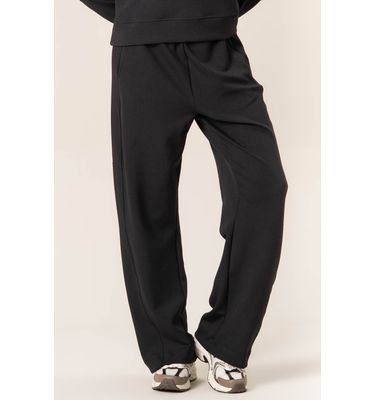 Calça Com Bolso Reta Iconic - Imagem 3 - Mobile