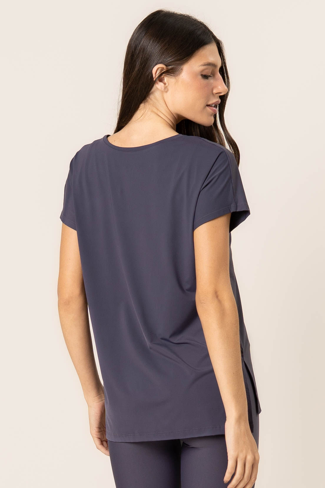Camiseta Basic Decote V Ease Vivame Azul-marinho - Imagem 2