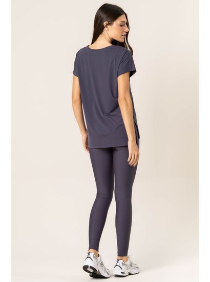 Camiseta Basic Decote V Ease Vivame - Imagem 4 - Desktop