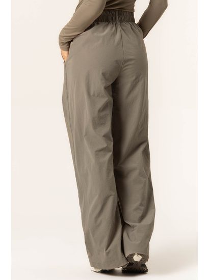 Calça Reta Com Bolsos Flex Vivame - Imagem 4 - Desktop