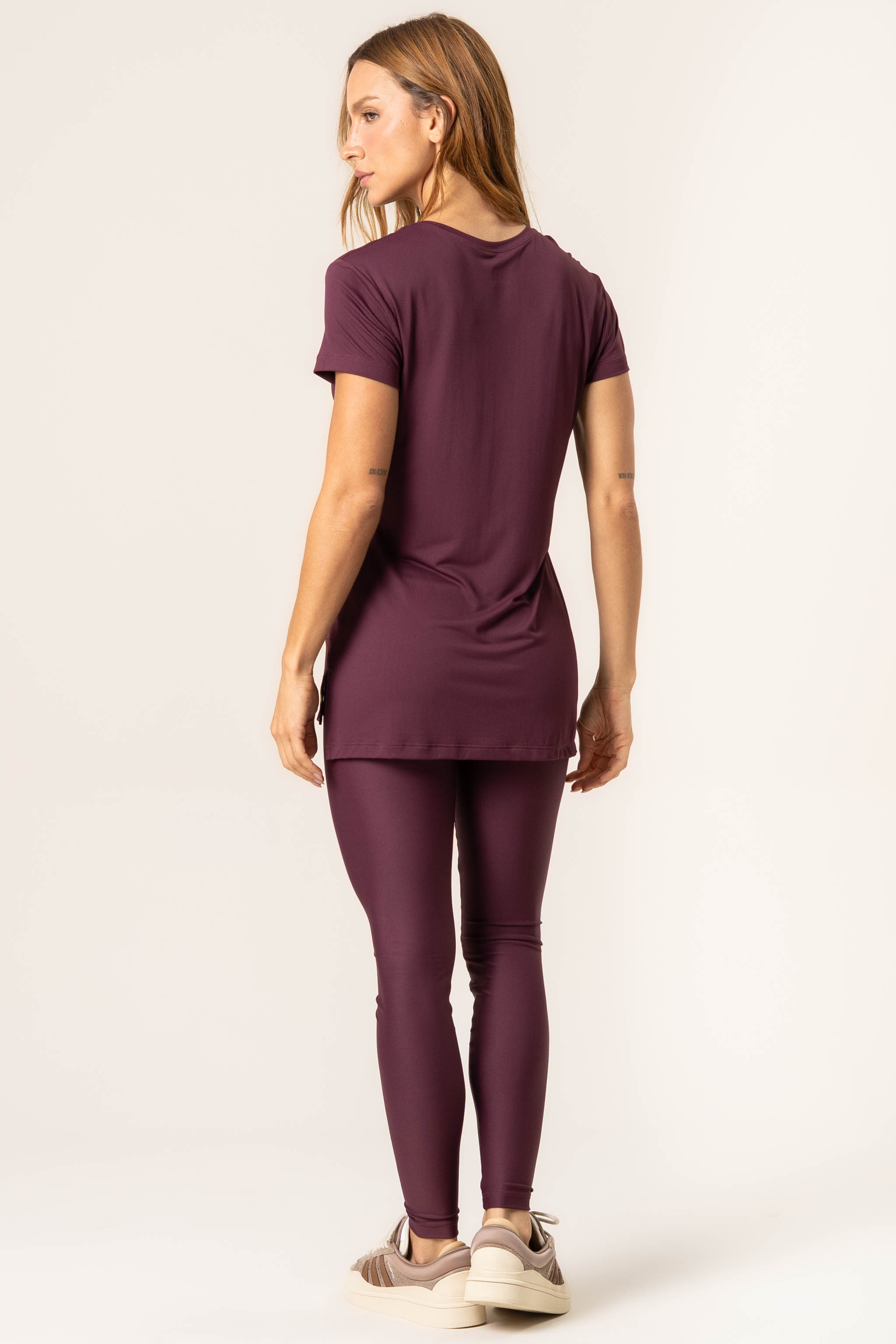 Camiseta Com Tela Dark Cherry Vivame - Imagem 4 - Mobile