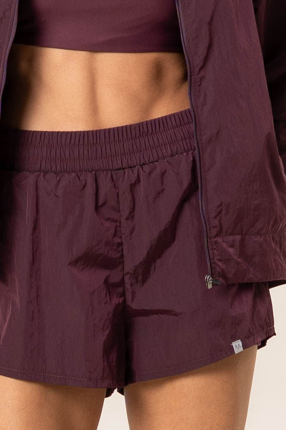 Shorts Duplo Transpassado Dark Cherry - Imagem 5 - Mobile