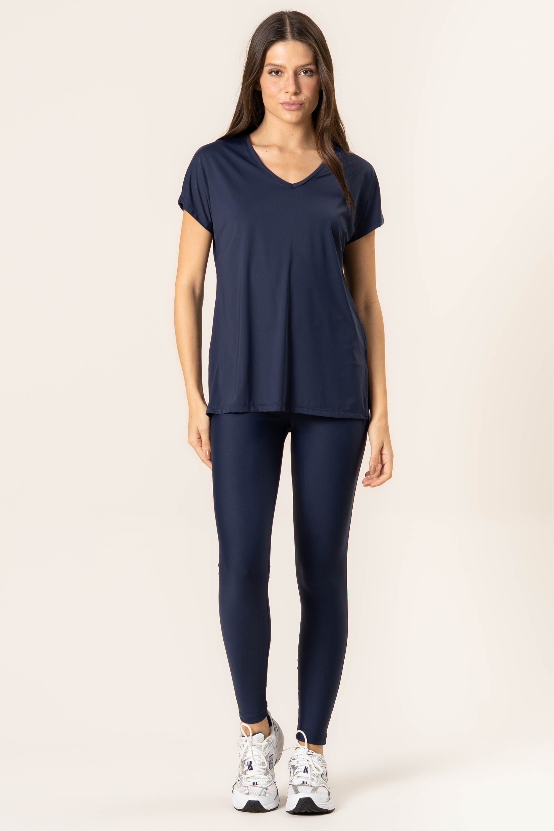 Camiseta Decote V Basic Pulse Vivame - Imagem 3 - Mobile