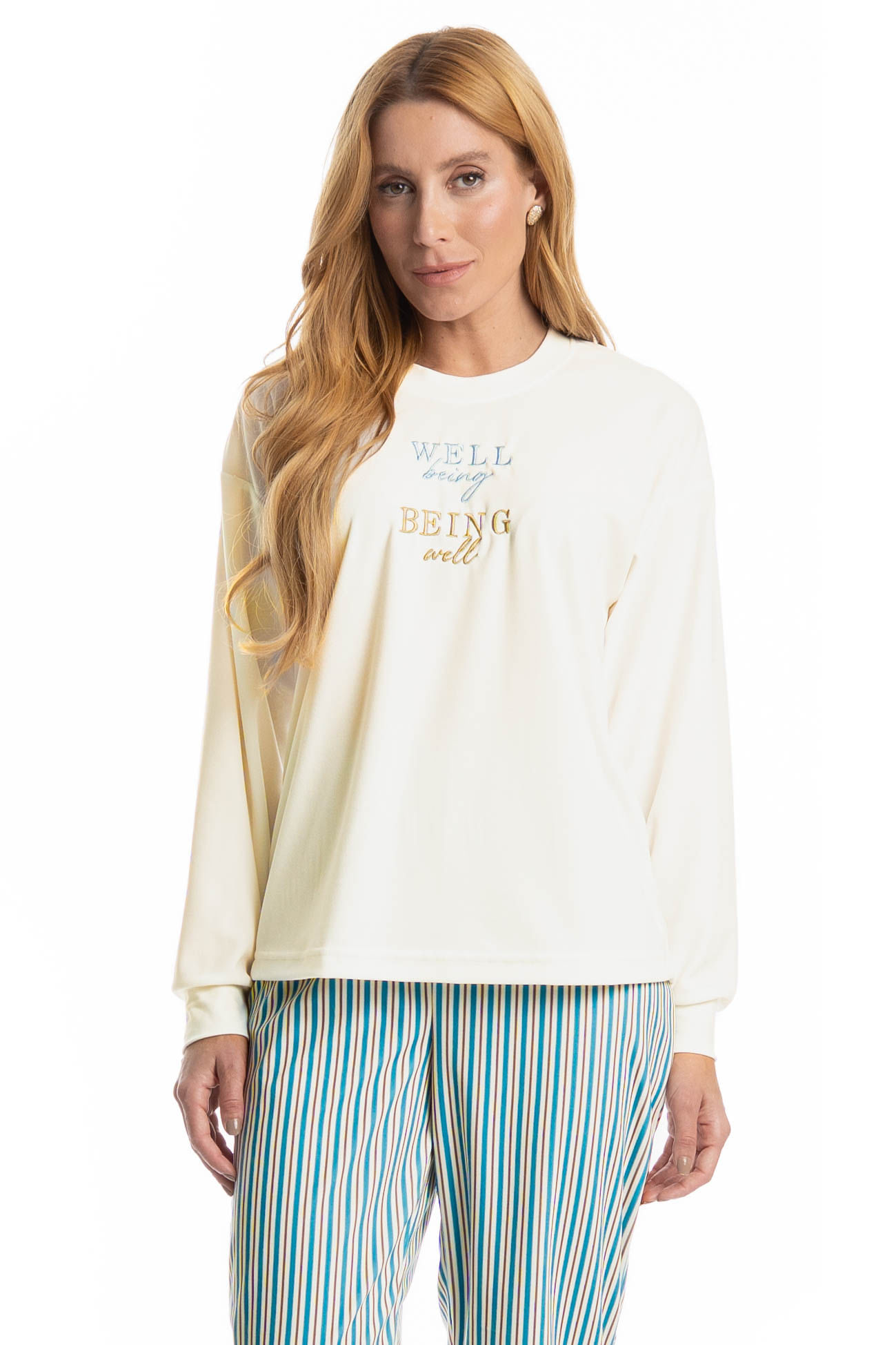 Pijama Longo Velvet Serena - Imagem 3 - Mobile