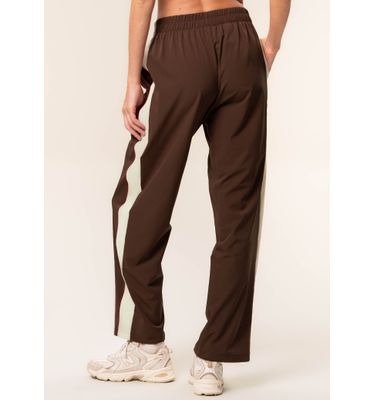 Calça Reta Com Bolsos Dark Brown Vivame - Imagem 4 - Mobile