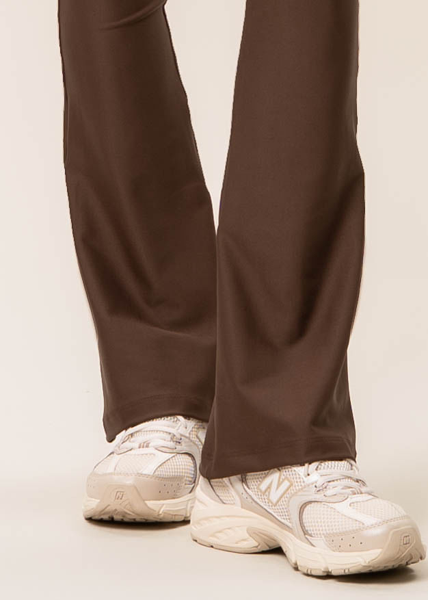Calça Mini Flare Legging Dark Brown Vivame - Imagem 5 - Mobile