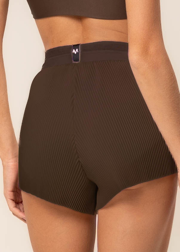 Shorts Plissado Dark Brown Vivame - Imagem 5 - Mobile