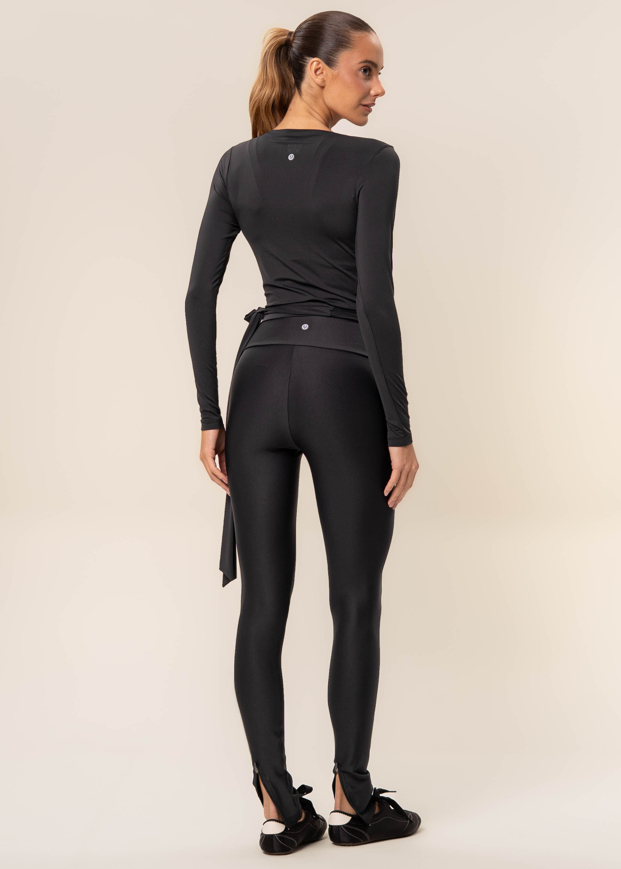 Blusa Transpassada Com Amarre Balance Vivame - Imagem 4 - Mobile