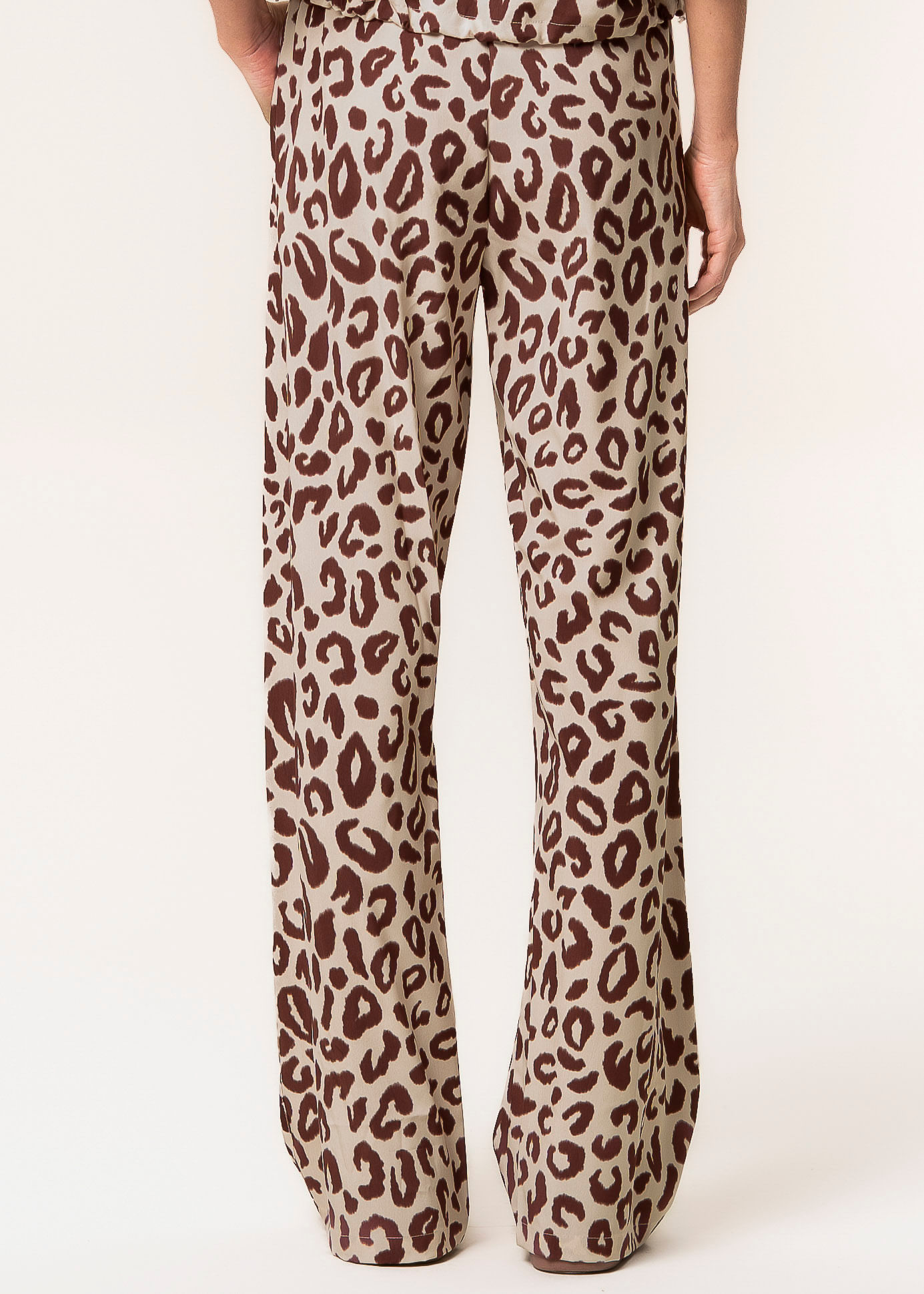 Calça Reta Com Bolsos Wild Vivame - Imagem 4 - Mobile