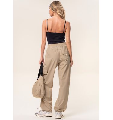 Calça Feminina Cargo Com Bolso Move Vivame - Imagem 2 - Mobile