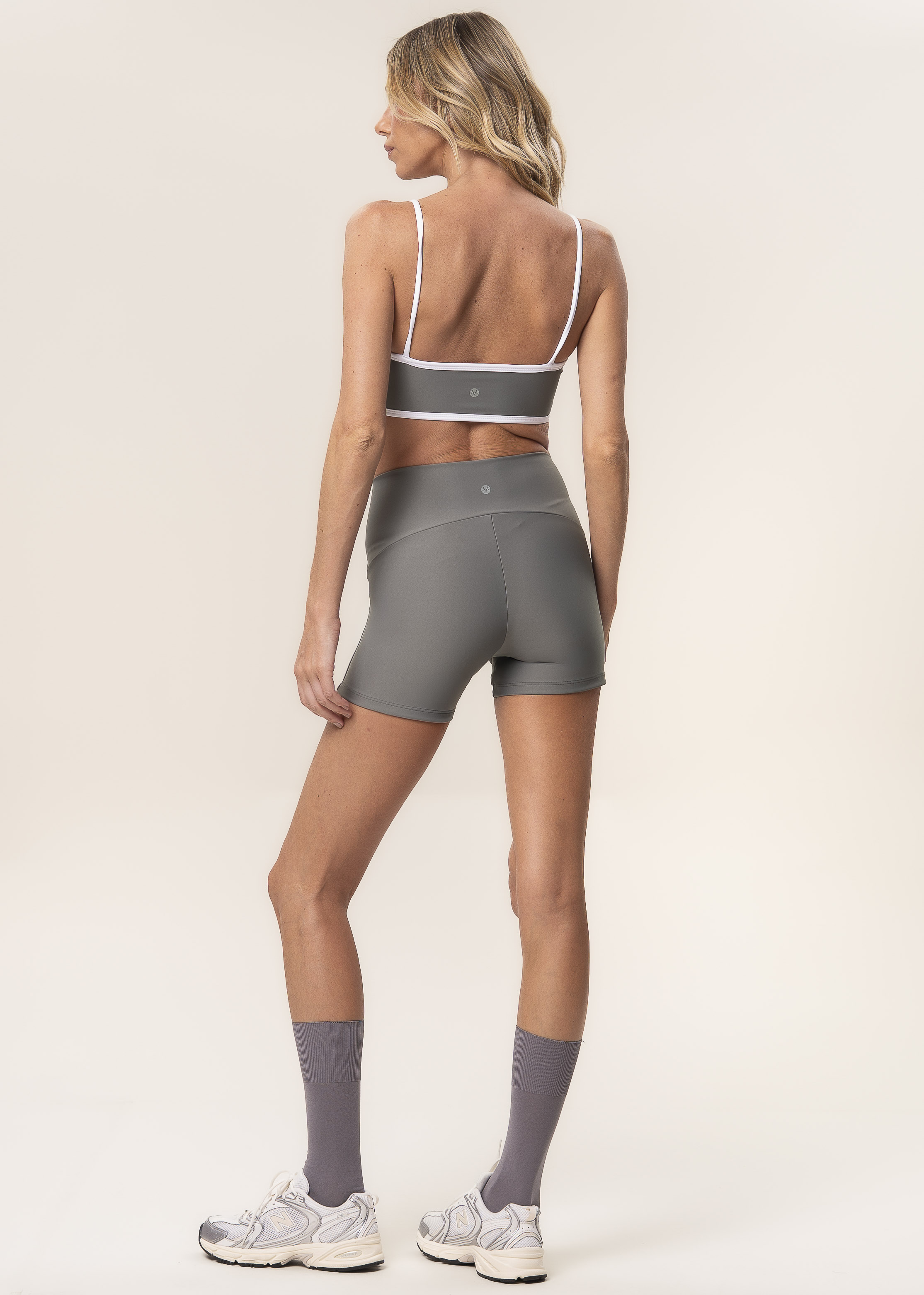 Shorts Curto Curve Invisible Slim Shape - Imagem 4 - Mobile