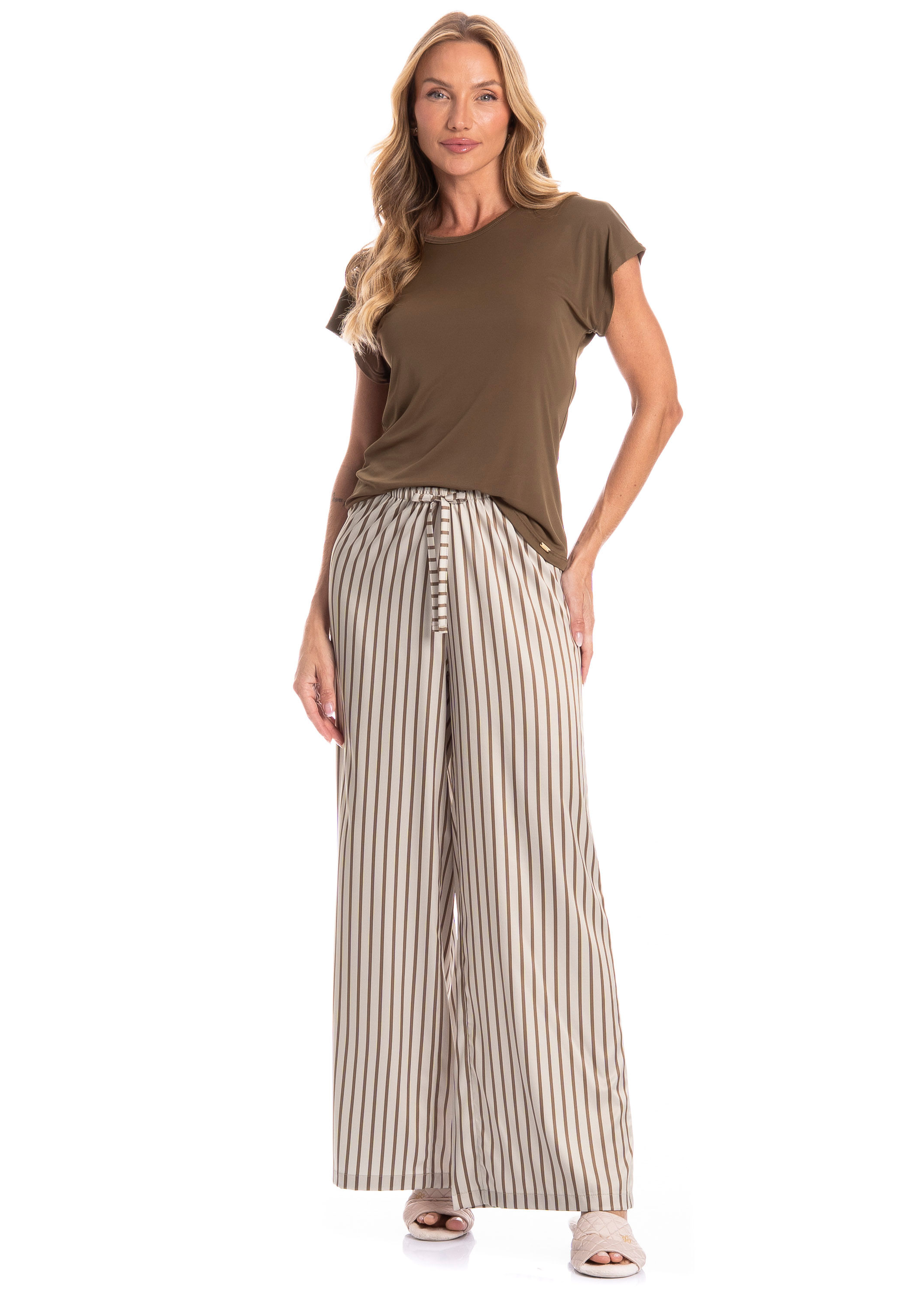 Pijama Feminino Longo Maia - Imagem 1